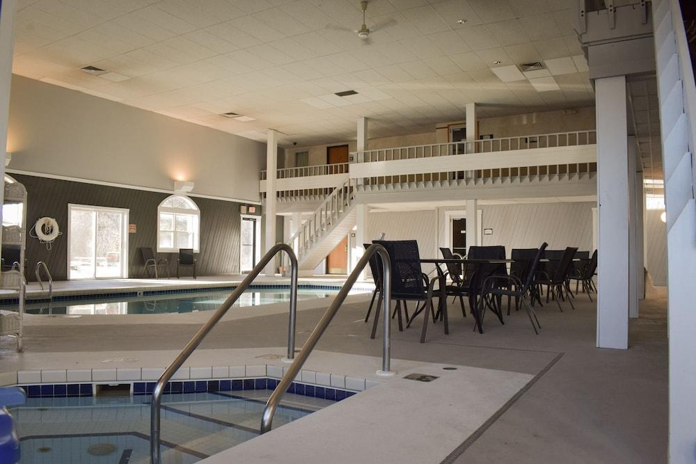 Quality Inn Mauston I-90 Экстерьер фото