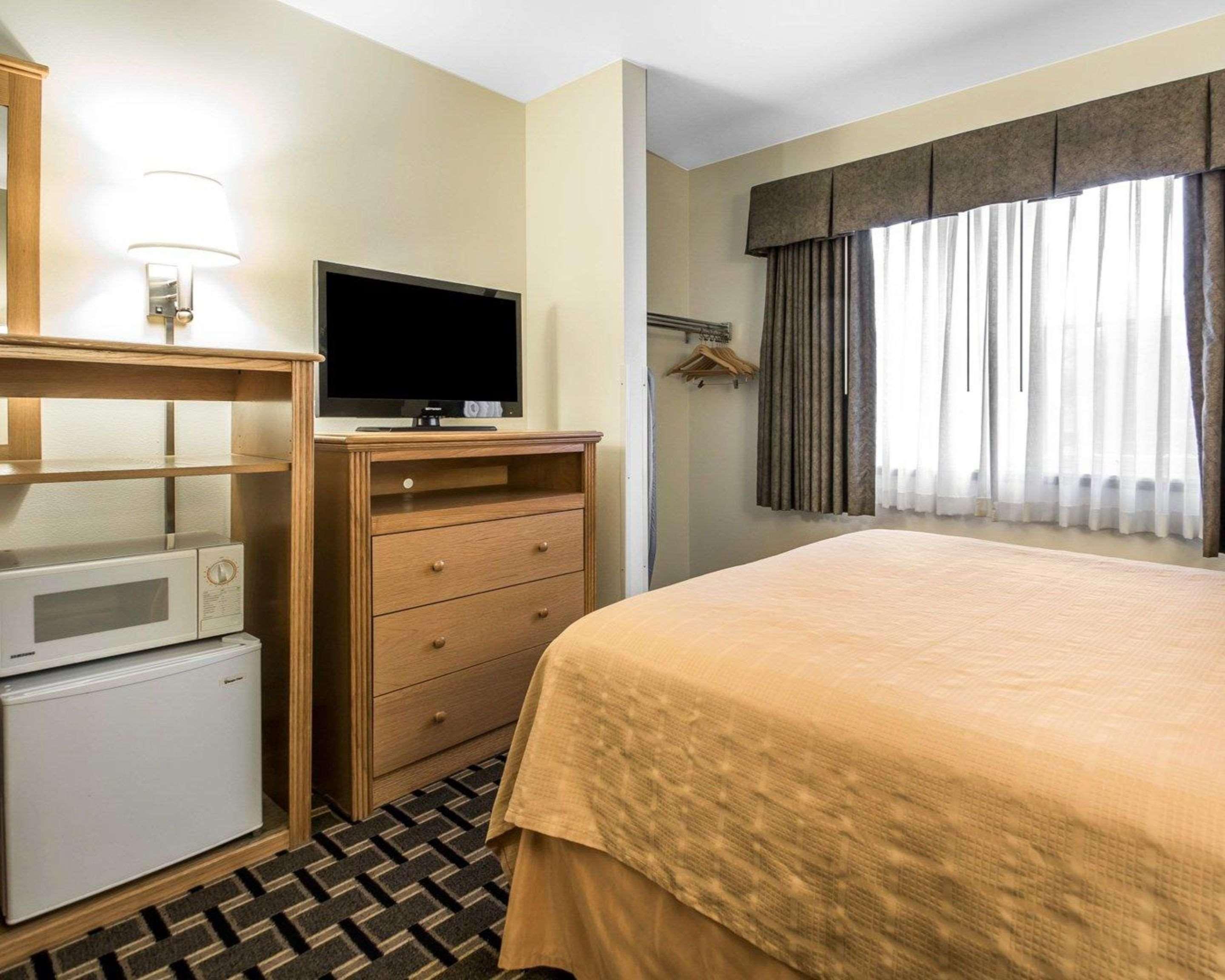 Quality Inn Mauston I-90 Экстерьер фото