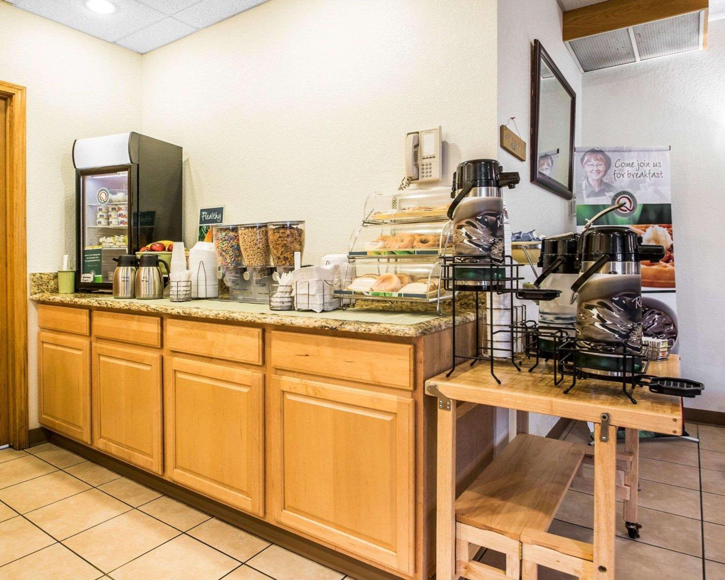 Quality Inn Mauston I-90 Экстерьер фото