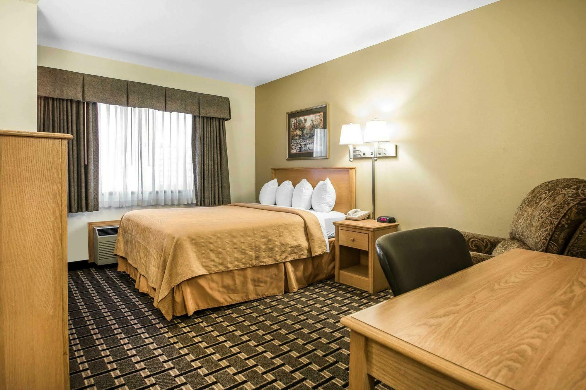 Quality Inn Mauston I-90 Экстерьер фото